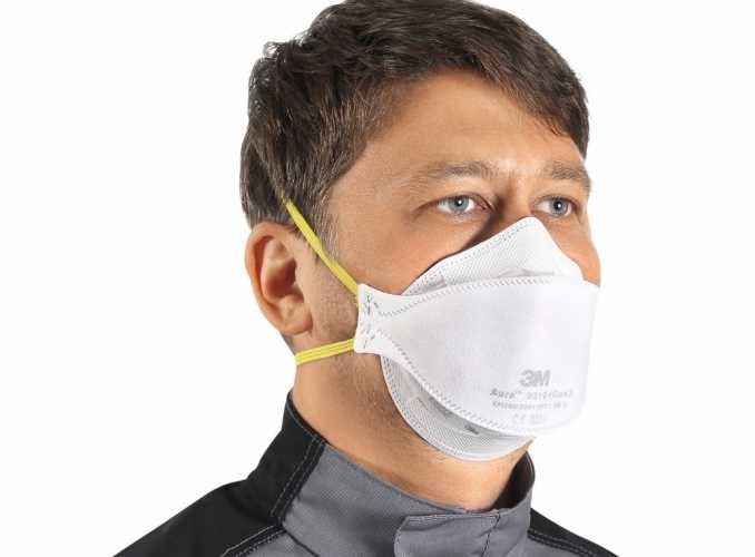 На страже здоровья: от чего действительно защищают маски и респираторы?